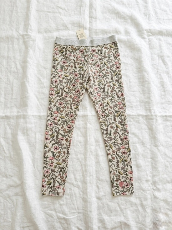 Vince Camuto Other - Vince Camuto Girls' Leggings in Cream and Hot Pink size 10